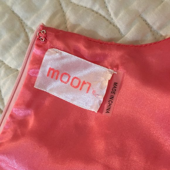 Perfect Satin/Floral Lace Dress - Picture 10 of 12